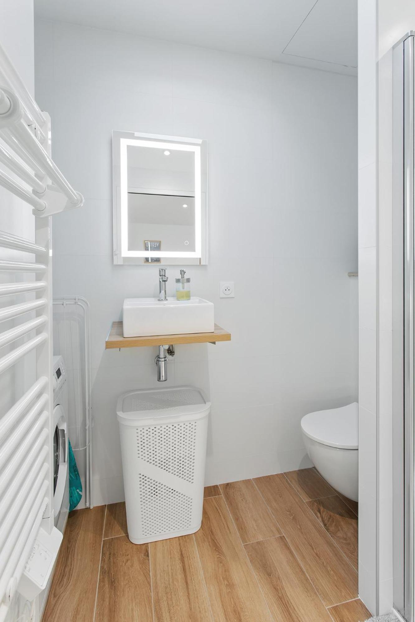 Chez Audrey & Jd Apartment Верту Екстериор снимка